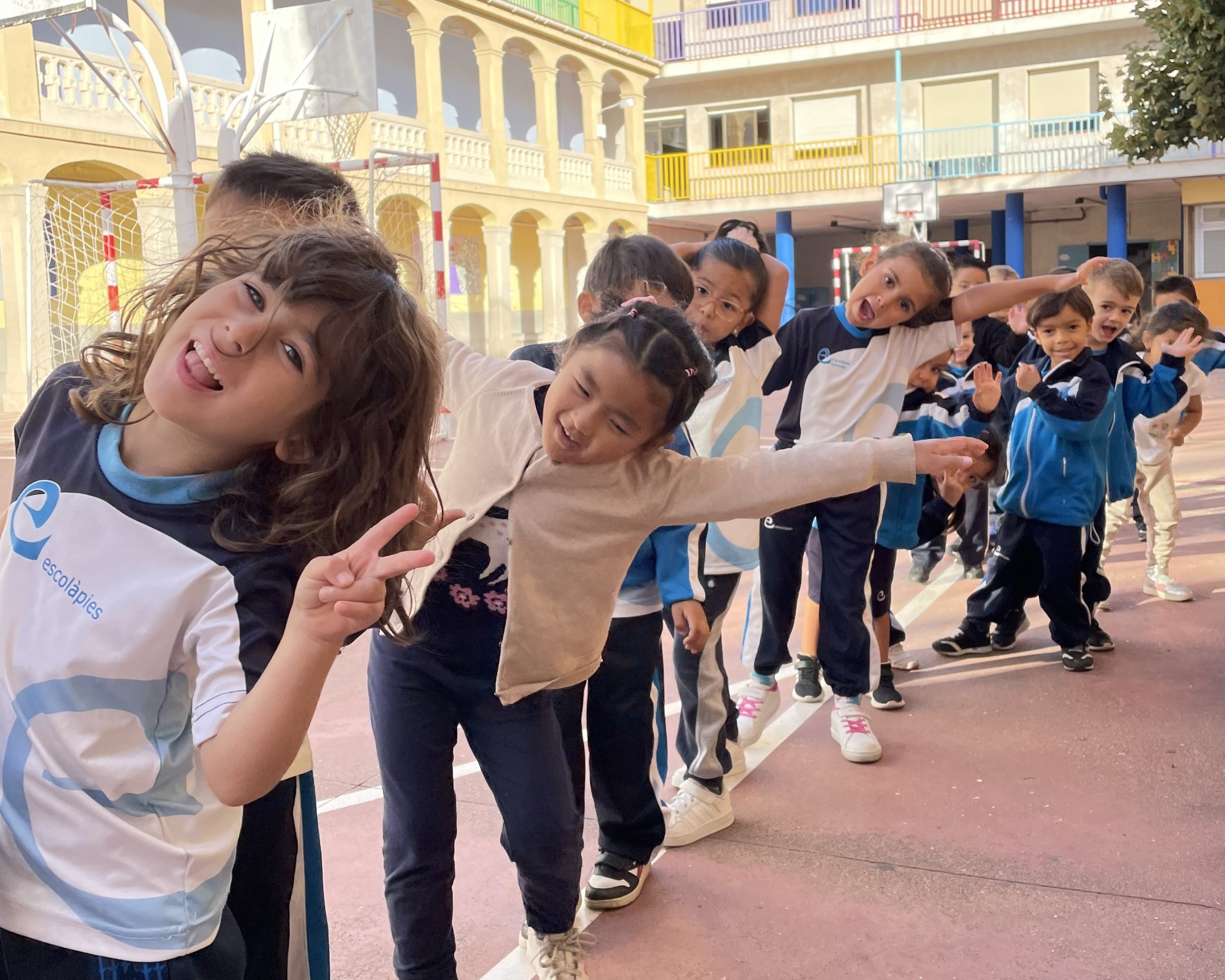 E20AC8BD-CA42-4F9D-82D1-EFE4F5E7214C_1_201_a etapes educatives escolàpies sabadell
