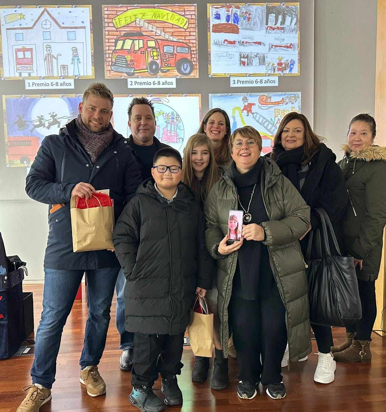 Ganadores del Concurso de postales navideñas